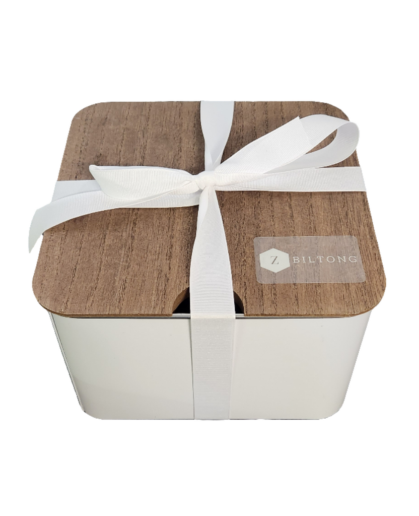 THE RUSTIC GIFT TIN