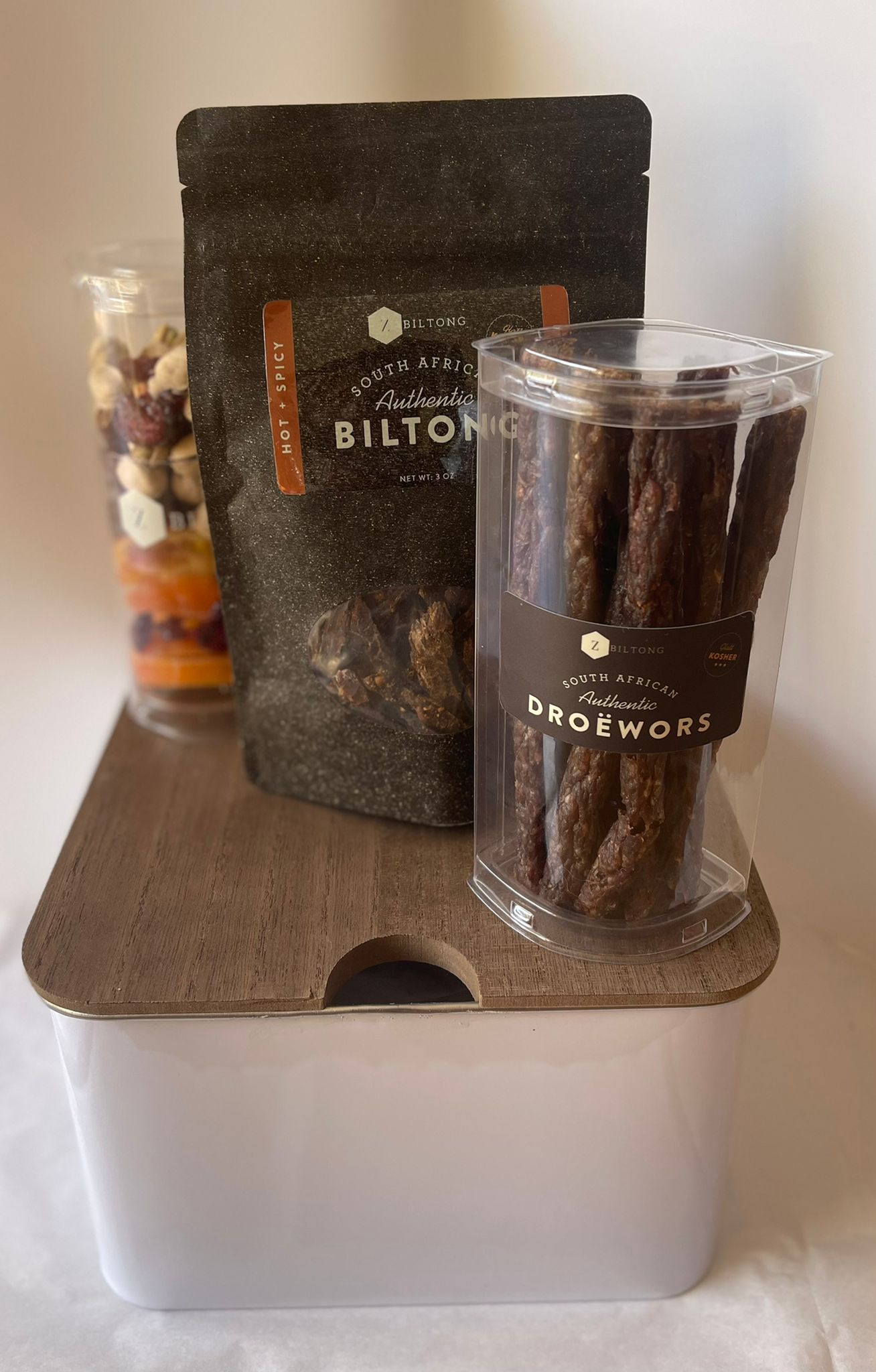 THE RUSTIC GIFT TIN